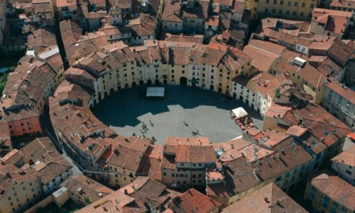 lucca